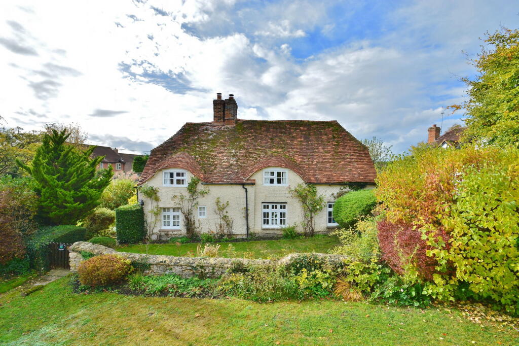 Main image of property: Field Cottage, Upton