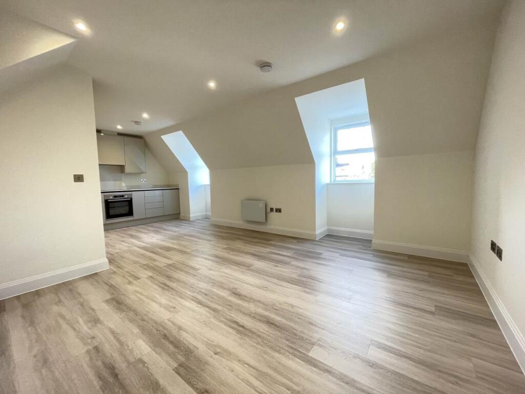 Main image of property: High Street, Sunninghill, 