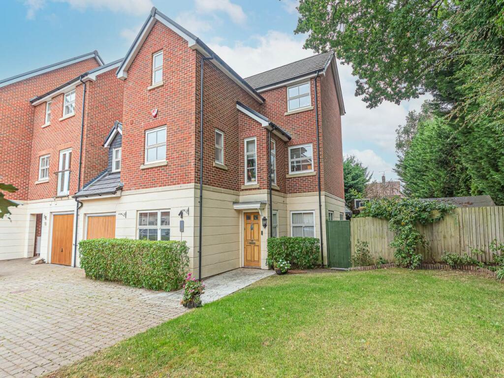 Main image of property: Rufford Gate , Bracknell, 