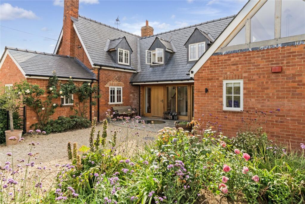 Main image of property: The Leigh, Gloucester, Gloucestershire, GL19