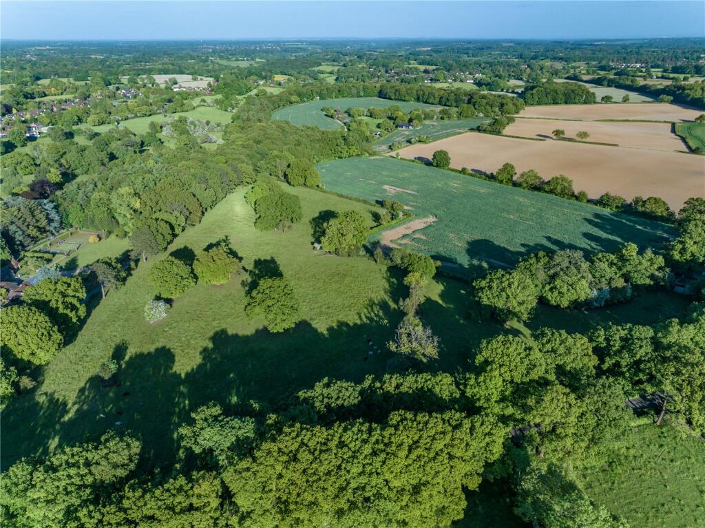 Land for sale in Lot 14 Arable & Pasture At Pipers, Great Missenden