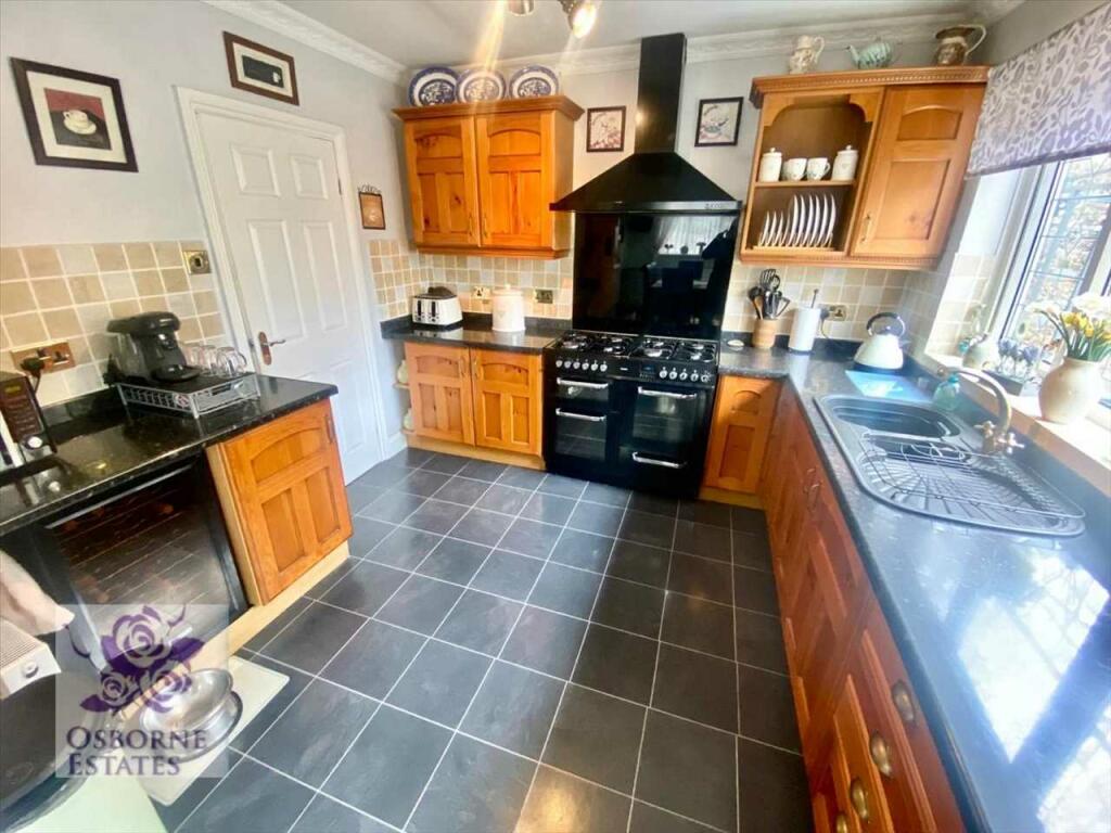 Additional property image - Pleasant View Bungalow, Blackmill, Bridgend