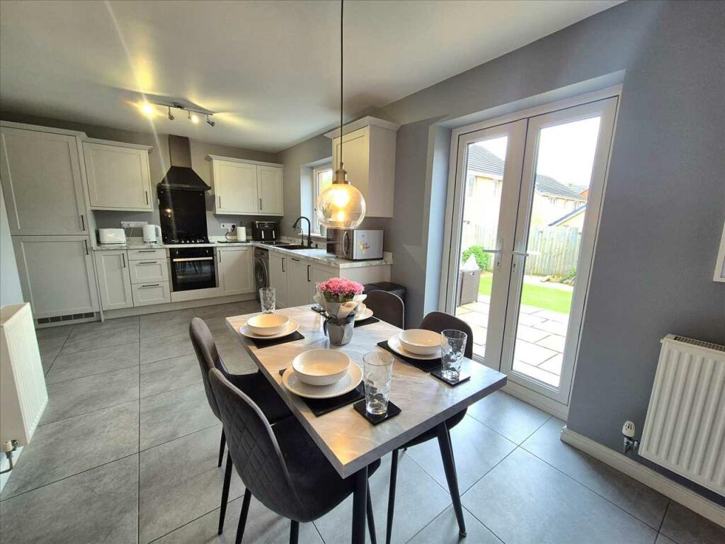 Additional property image - Worcester Court, Porth