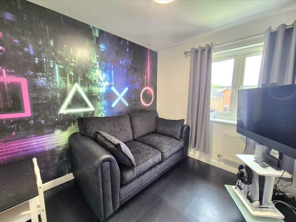 Additional property image - Worcester Court, Porth