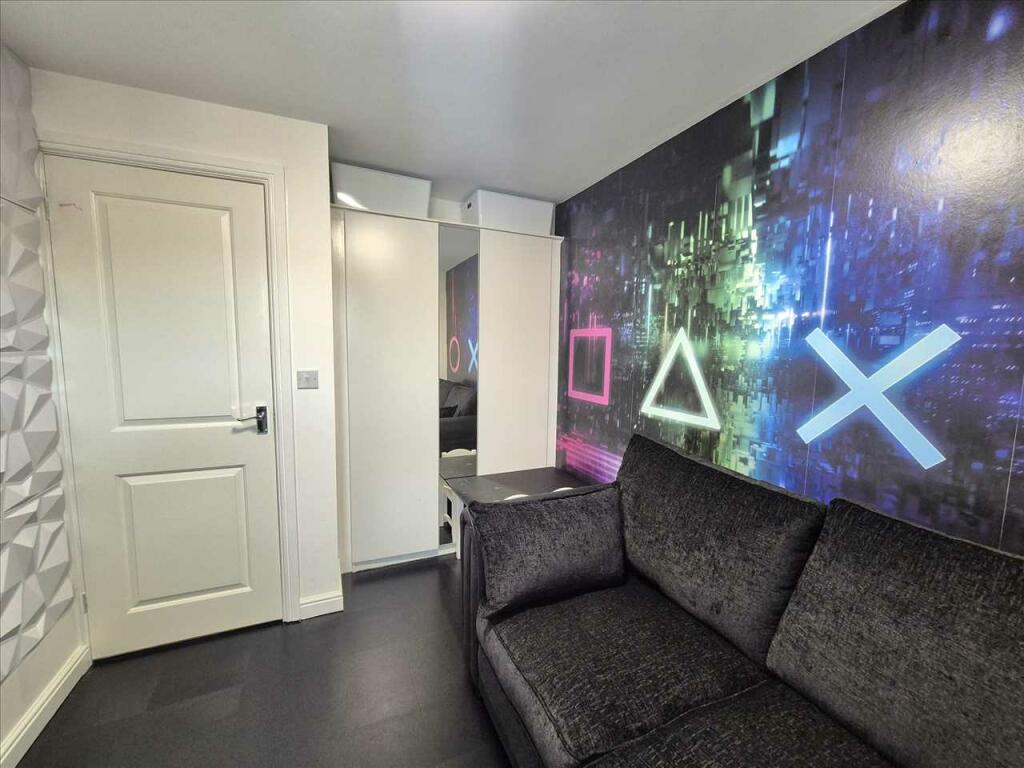 Additional property image - Worcester Court, Porth