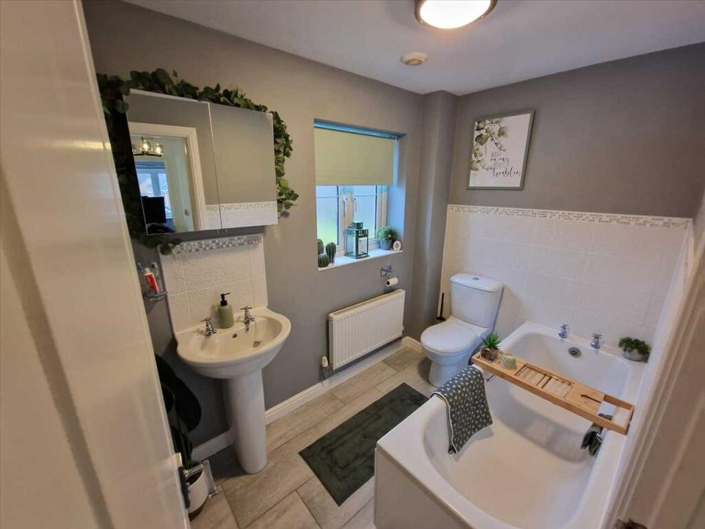 Additional property image - Worcester Court, Porth
