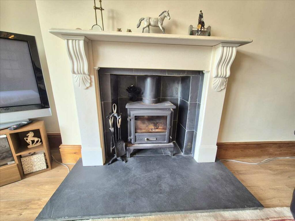 Additional property image - Brithweunydd Road, Tonypandy