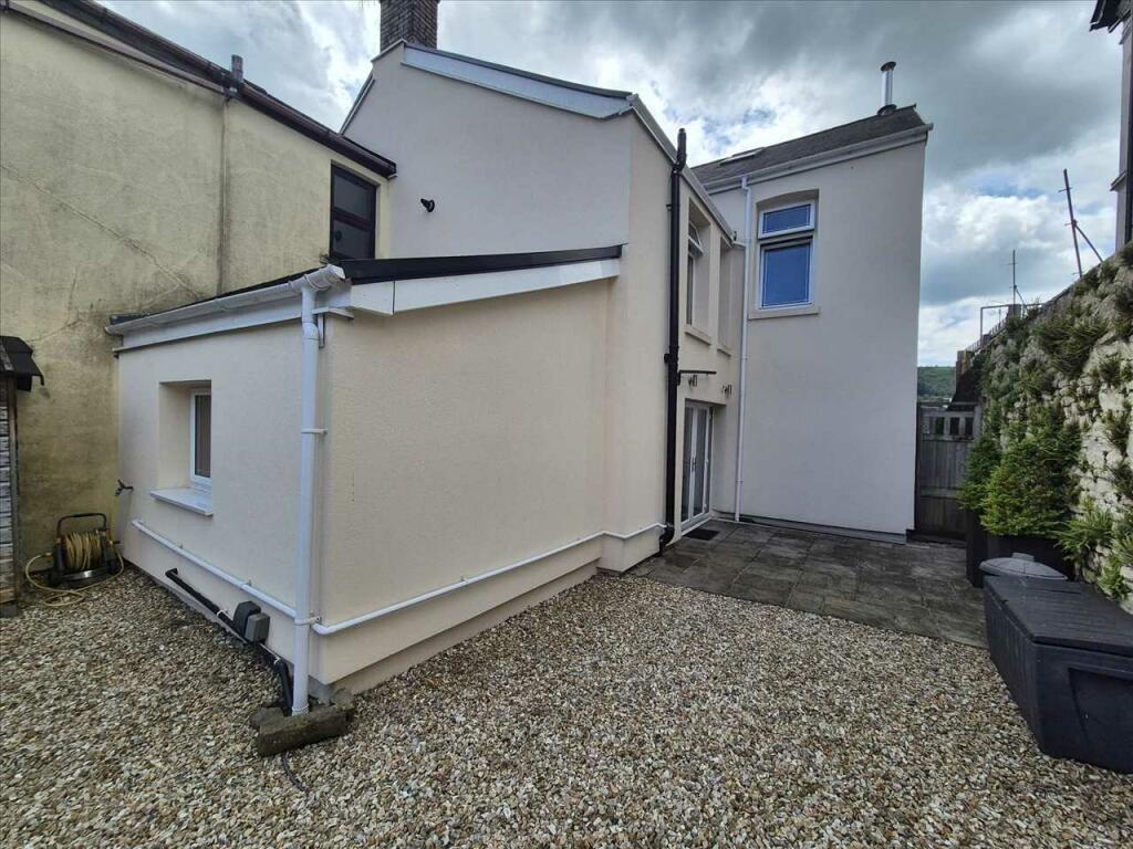 Additional property image - Brithweunydd Road, Tonypandy
