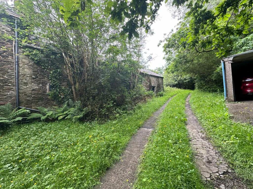 Additional property image - Tyn Y Bryn Farm, Tonyrefail