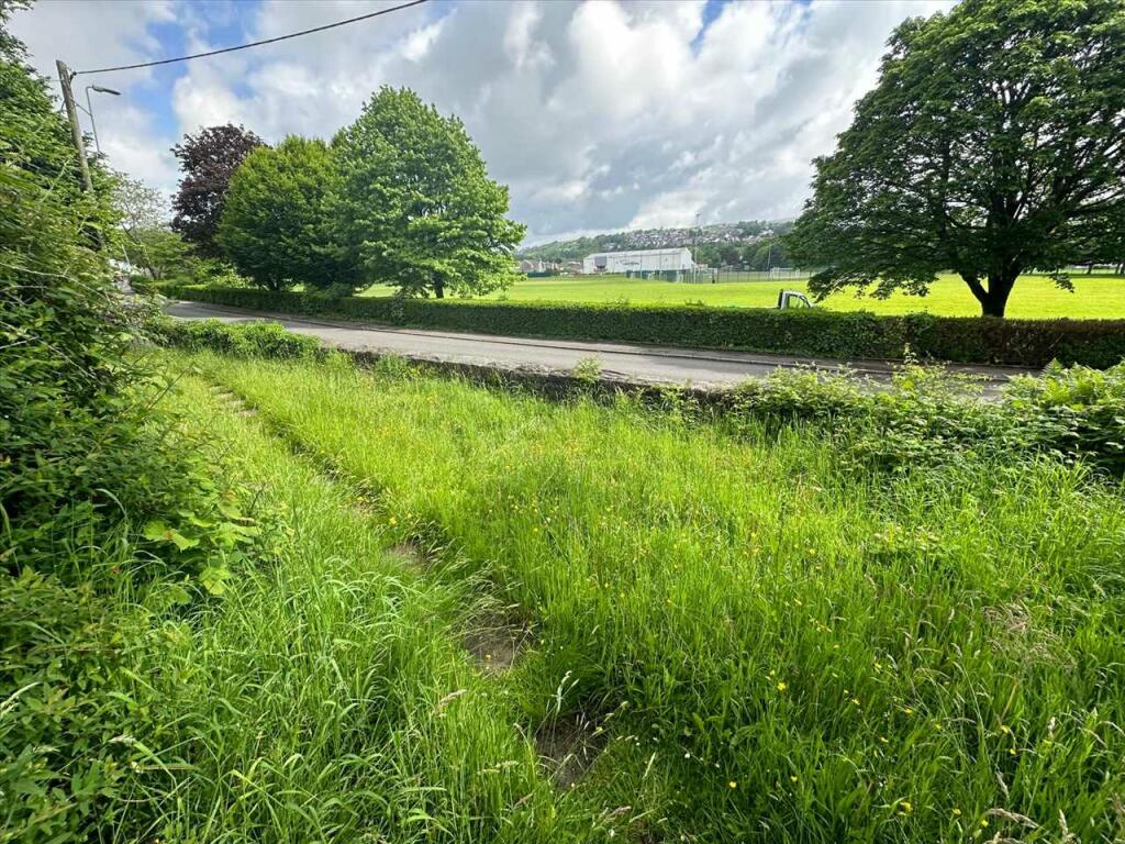 Additional property image - Tyn Y Bryn Farm, Tonyrefail