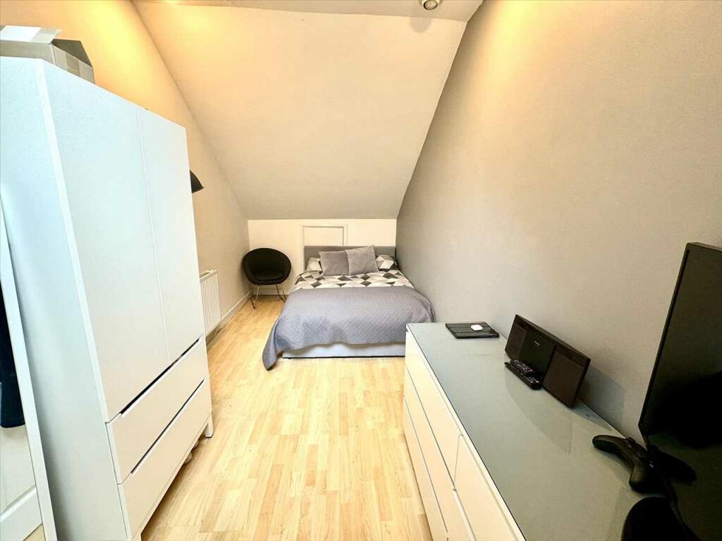 Additional property image - Graig Y Mynydd, Porth