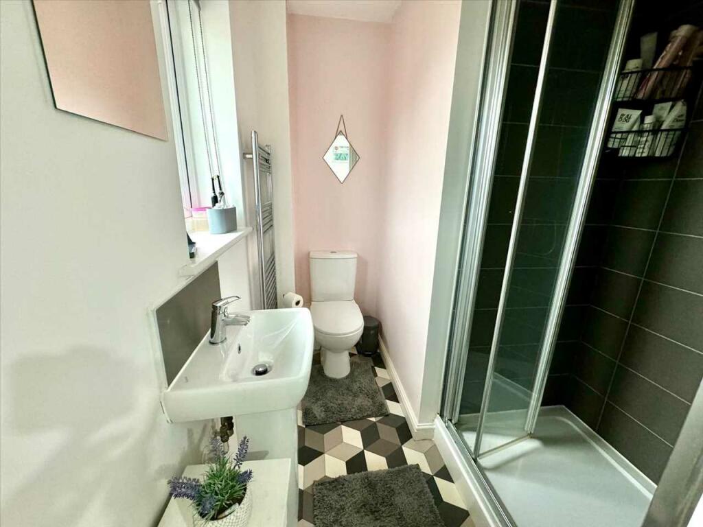 Additional property image - Highfields, Porth