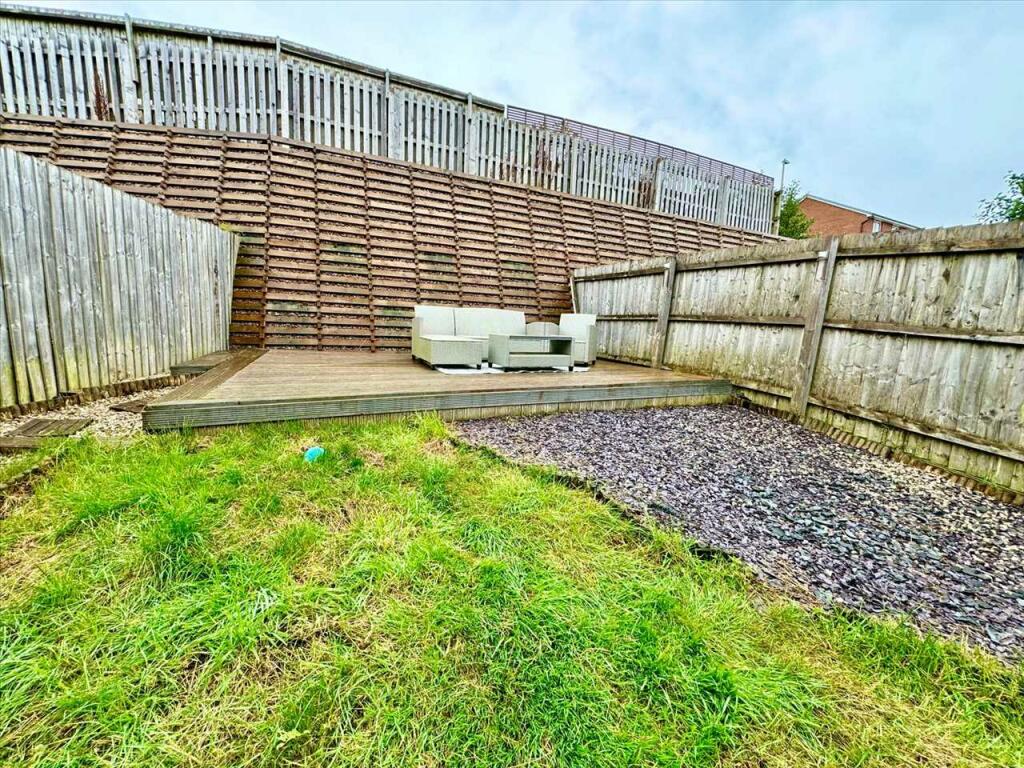 Additional property image - Highfields, Porth