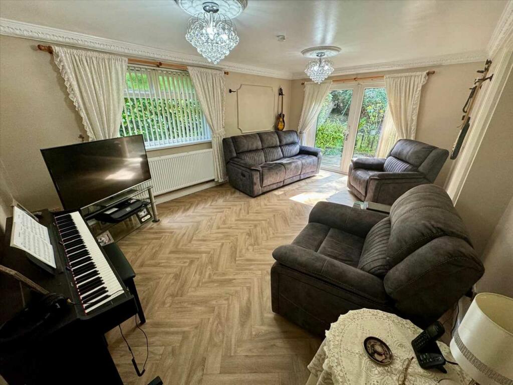 Additional property image - Tylacoch Cottage, Treorchy