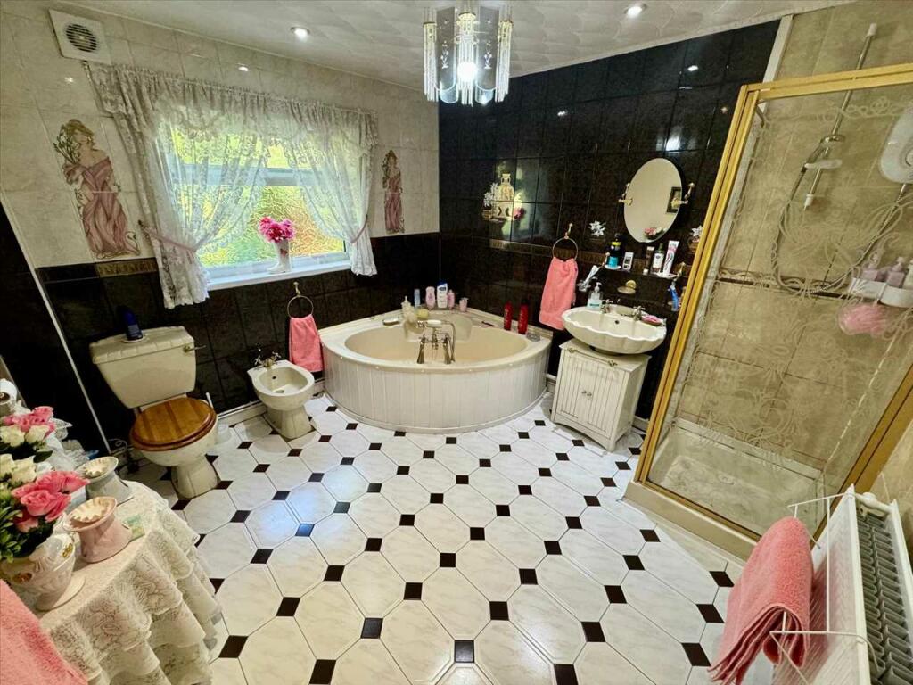 Additional property image - Tylacoch Cottage, Treorchy
