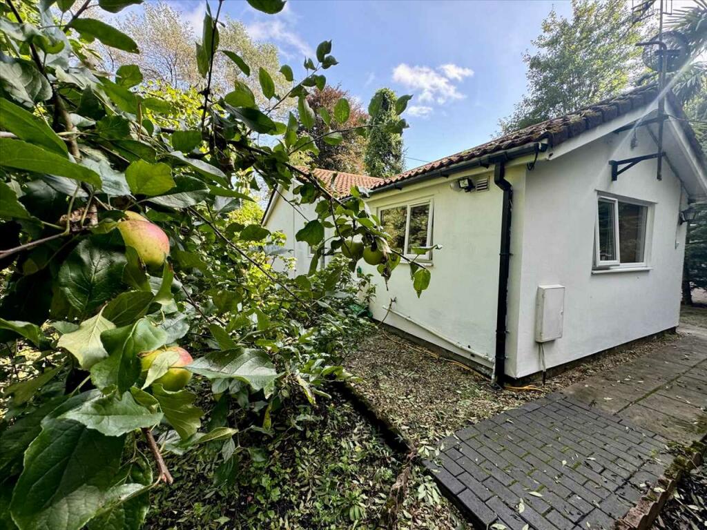Additional property image - Tylacoch Cottage, Treorchy