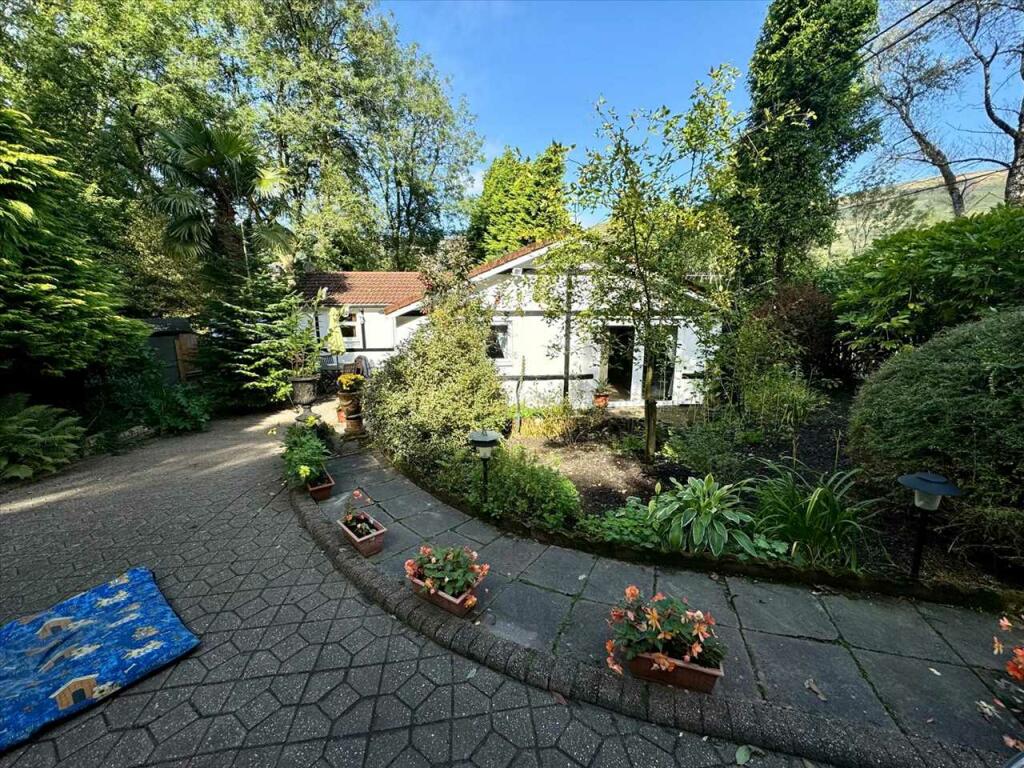 Additional property image - Tylacoch Cottage, Treorchy