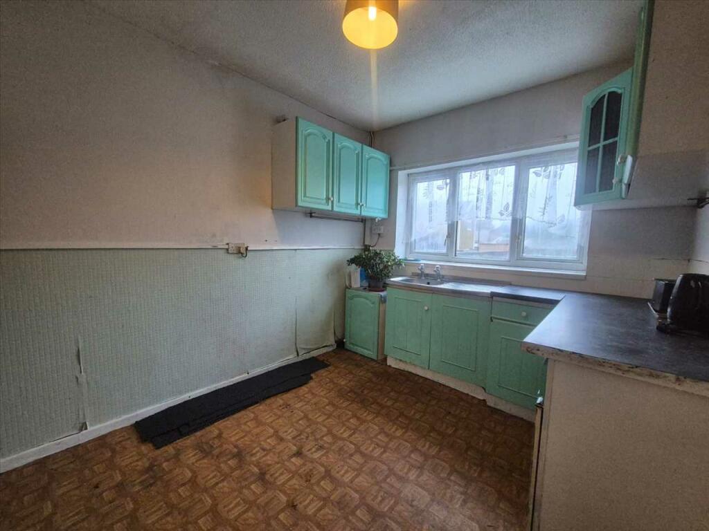 Additional property image - High Street, Porth