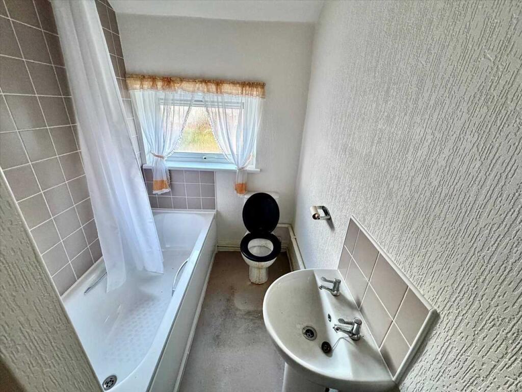 Additional property image - Thomas Street, Porth