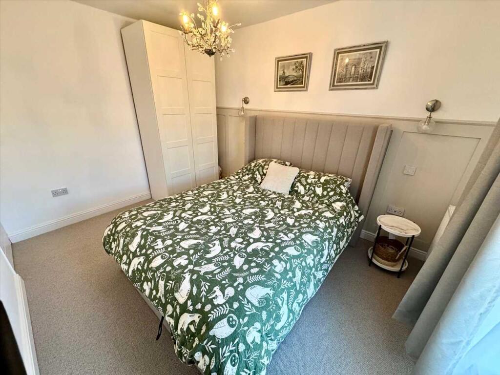 Additional property image - Berw Road, Tonypandy