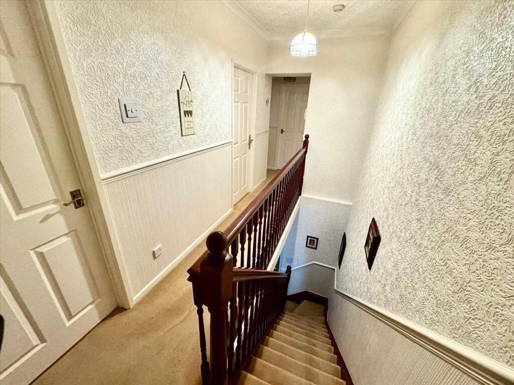 Additional property image - The Avenue, Porth