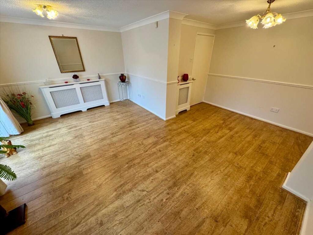 Additional property image - Mountain View, Porth