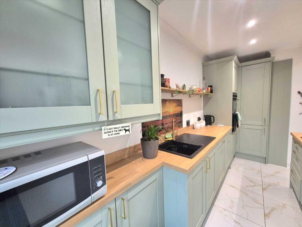 Additional property image - Greenmeadow Terrace, Tonypandy