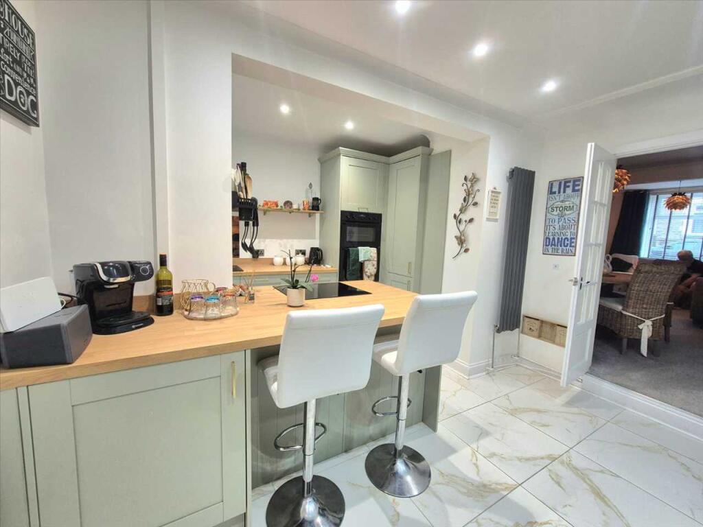 Additional property image - Greenmeadow Terrace, Tonypandy