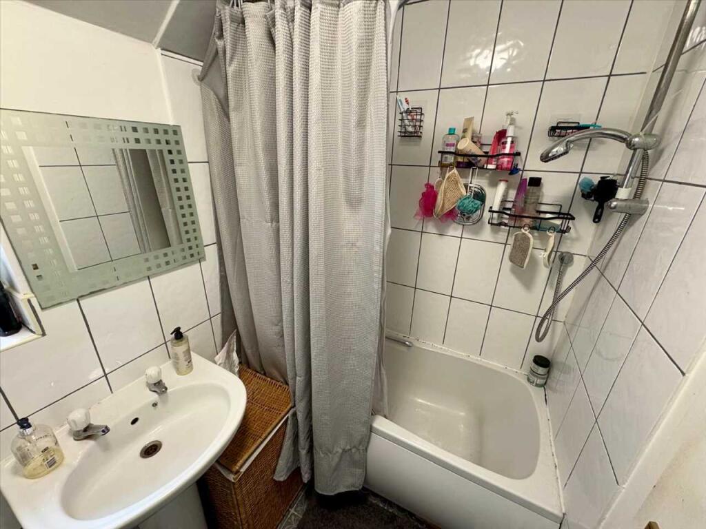 Additional property image - Bute Street, Treorchy