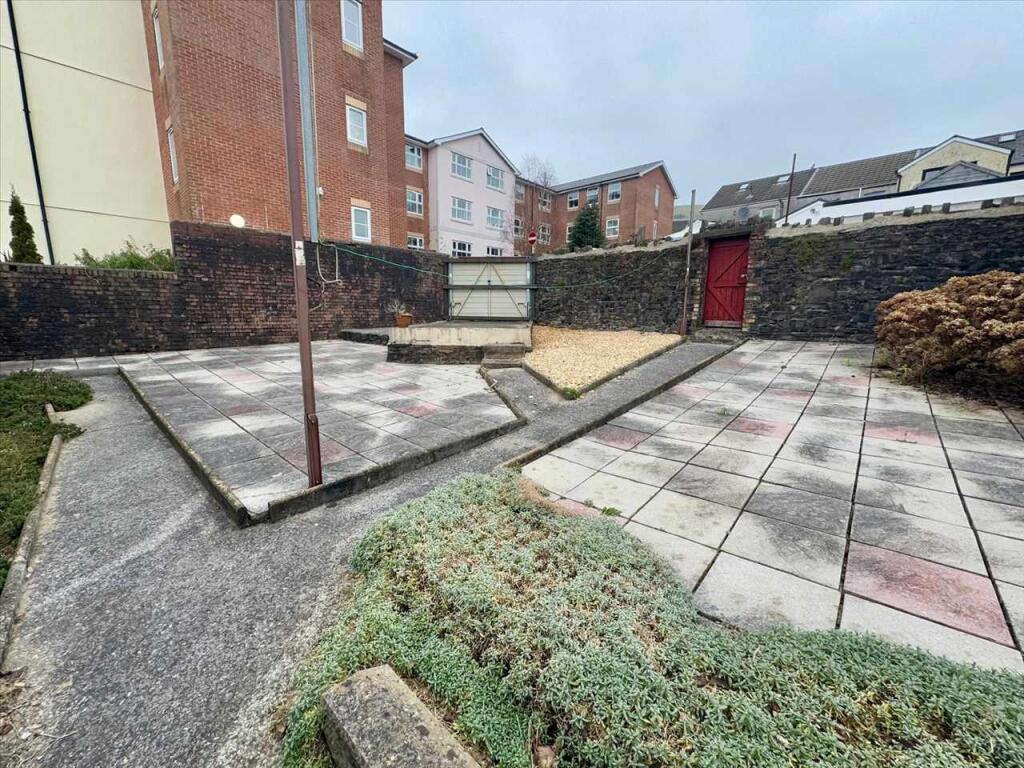 Additional property image - Cemetery Road, Porth