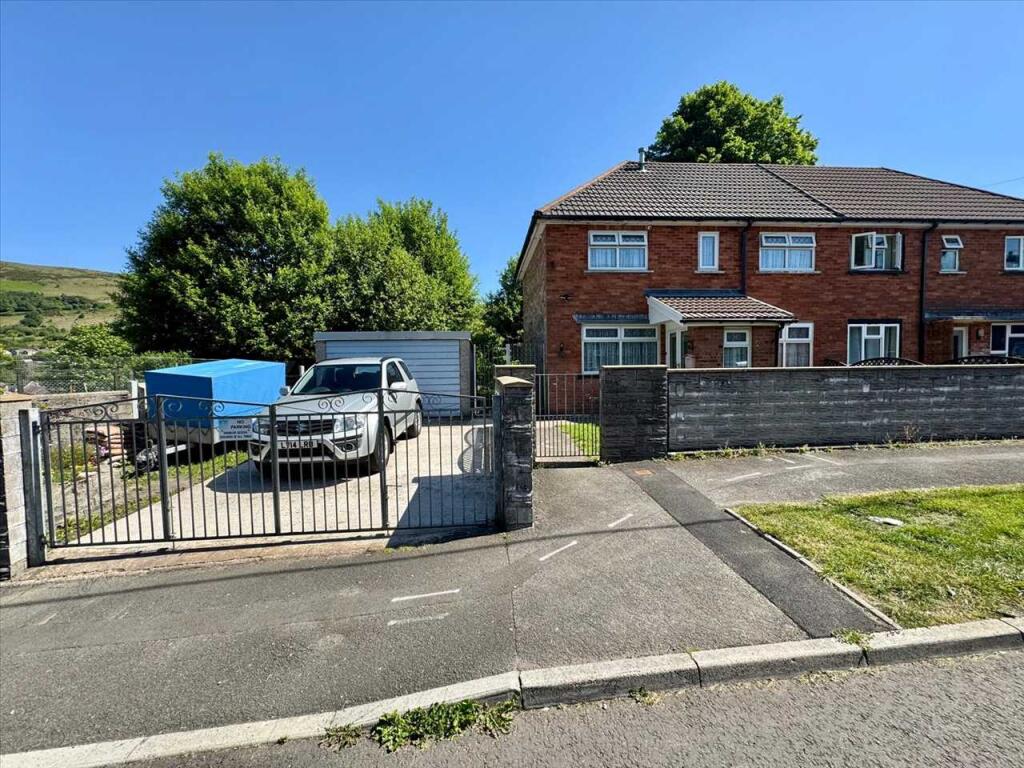 Main image of property: Bryn Ivor, Tonypandy
