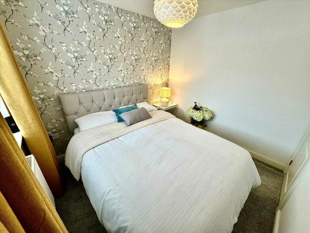 Additional property image - Highfields, Porth
