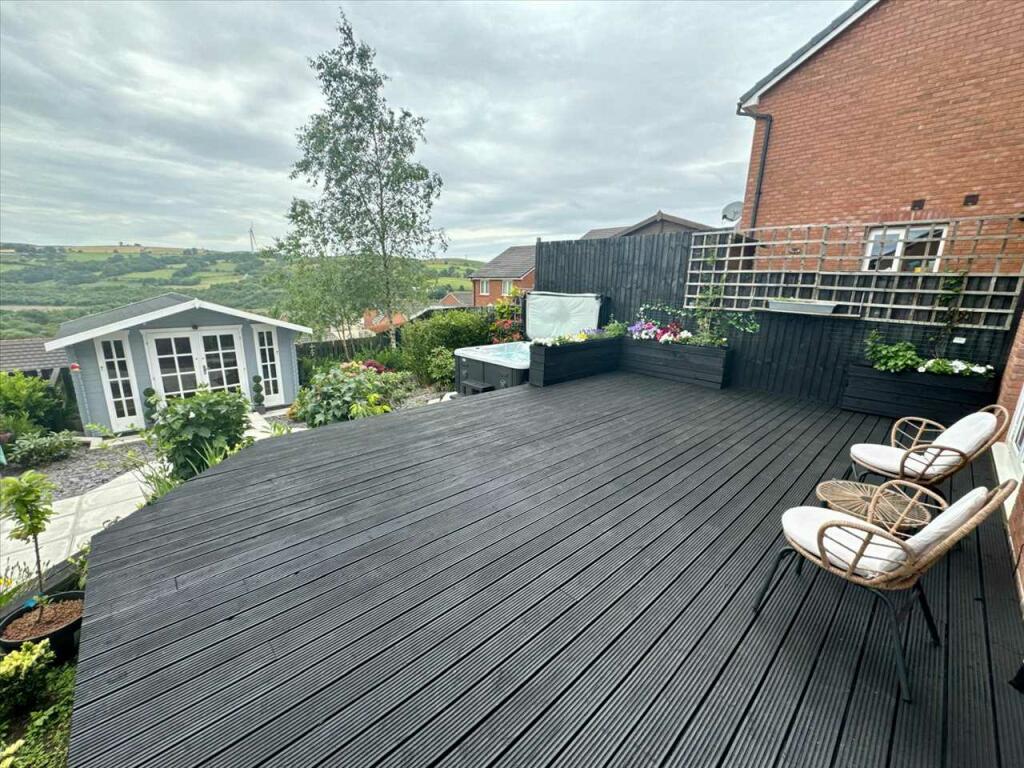 Additional property image - Highfields, Porth