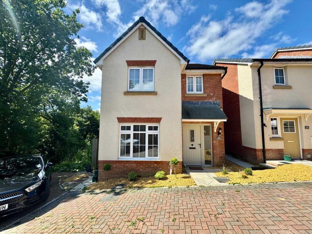 Main image of property: Highfields, Porth