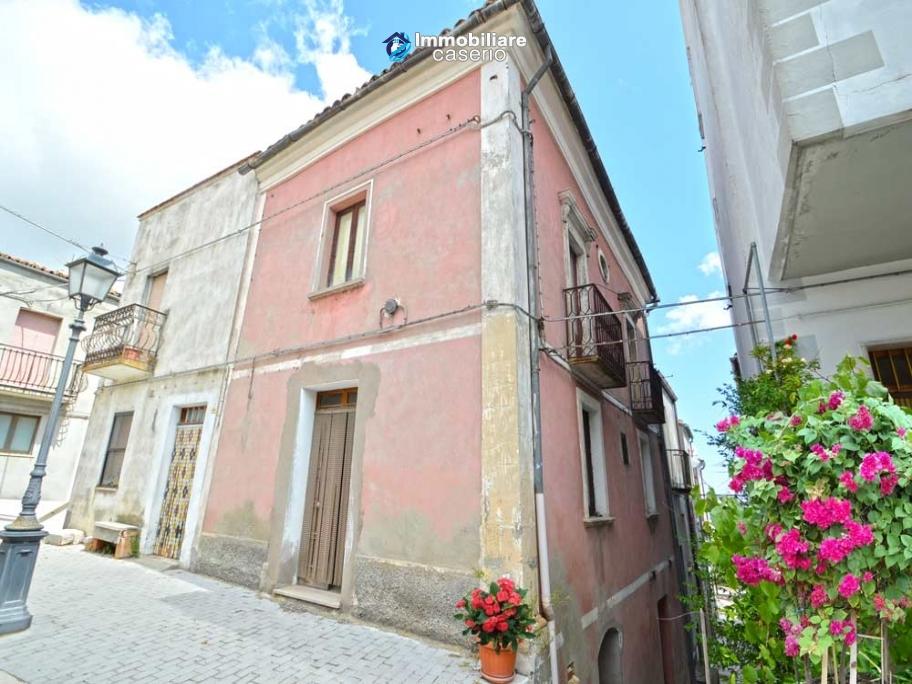 3 bedroom house for sale in Tavenna, Campobasso, Molise, Italy