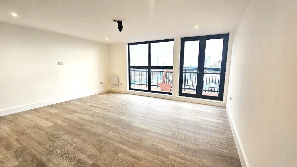 Main image of property: High Road, Ilford, London, IG1