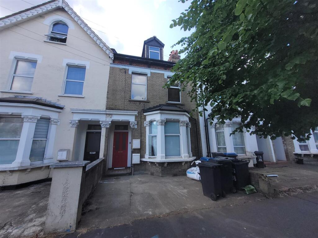 Main image of property: Kidderminster Road, Croydon