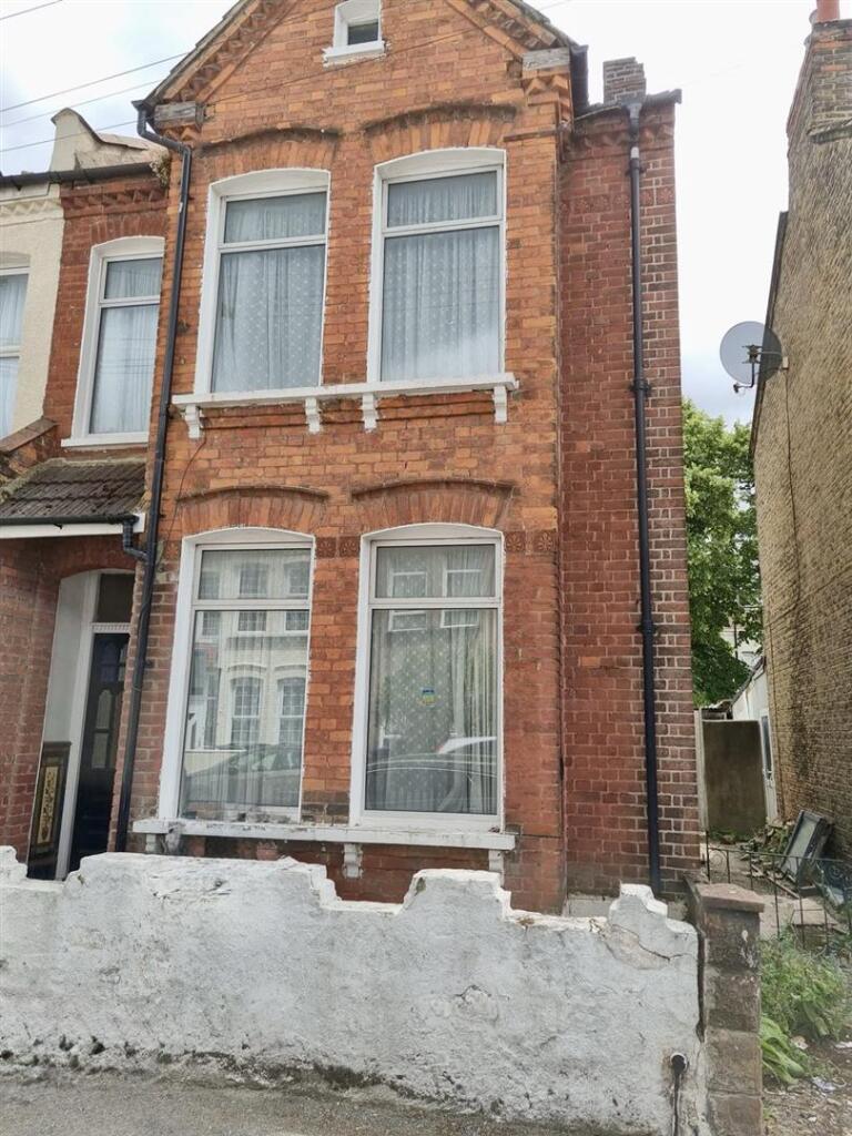 Main image of property: Nova Road, Croydon