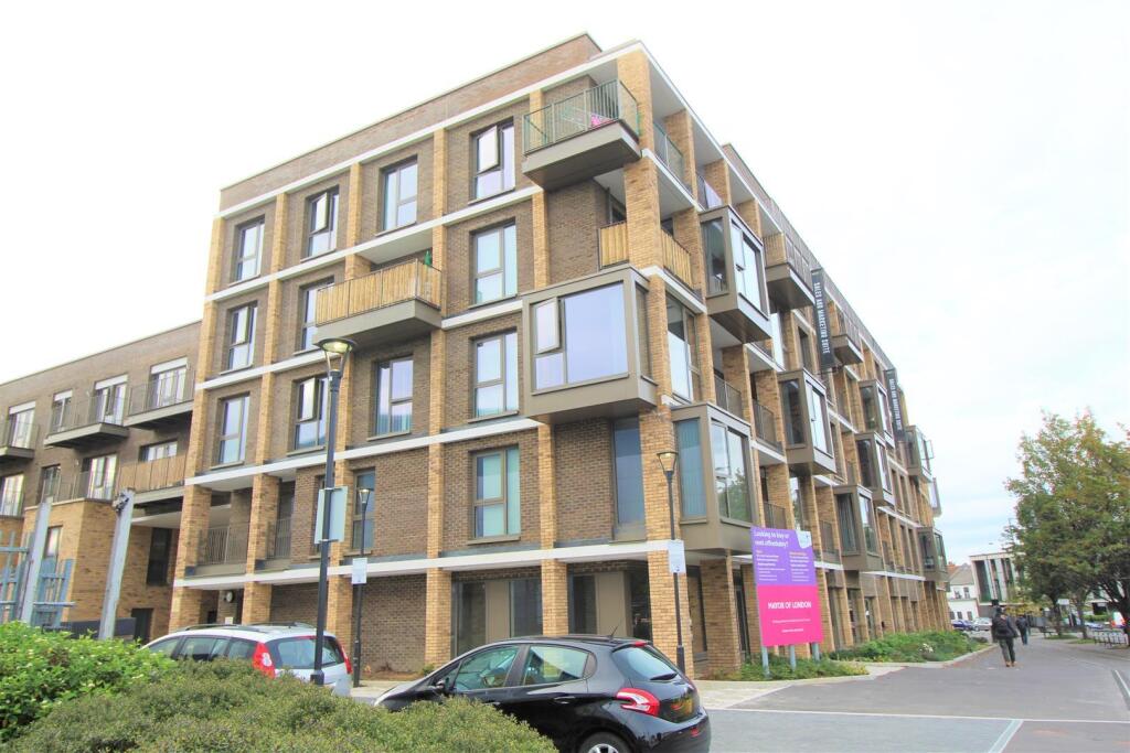 Main image of property: Purley Way, Croydon