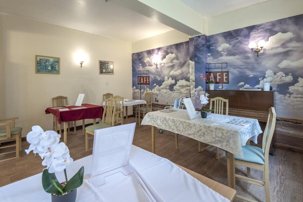 Additional property image - Marcris House, Coopersale Lane, Theydon Bois, Epping, CM16 7NS