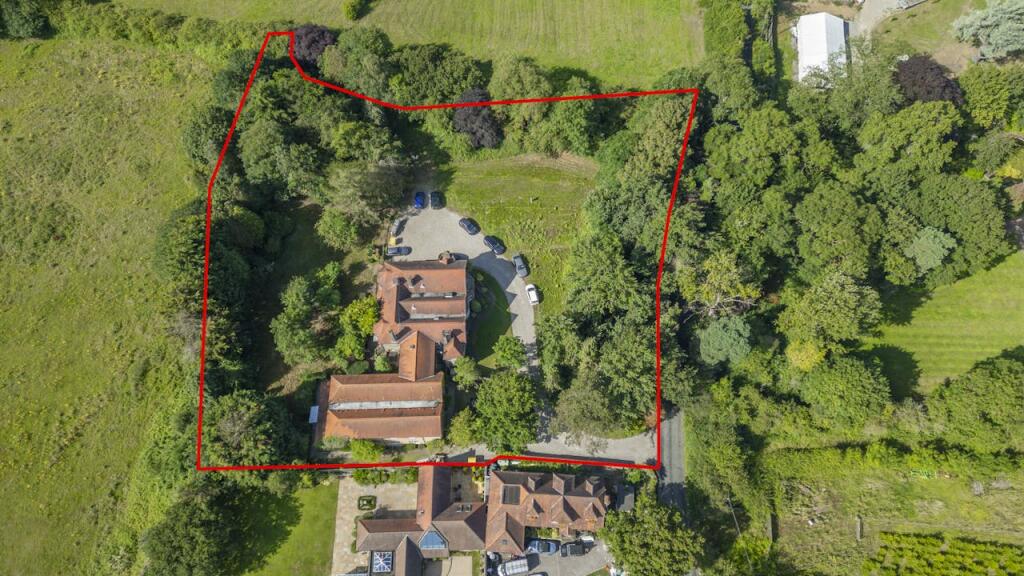 Additional property image - Marcris House, Coopersale Lane, Theydon Bois, Epping, CM16 7NS