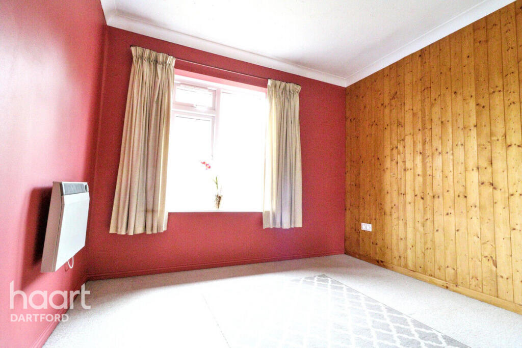 Main image of property: London Road, GREENHITHE