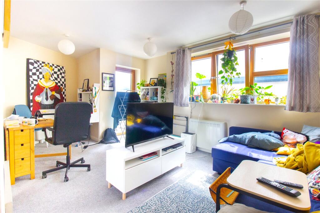 Additional property image - Anvil Street, Bristol, BS2