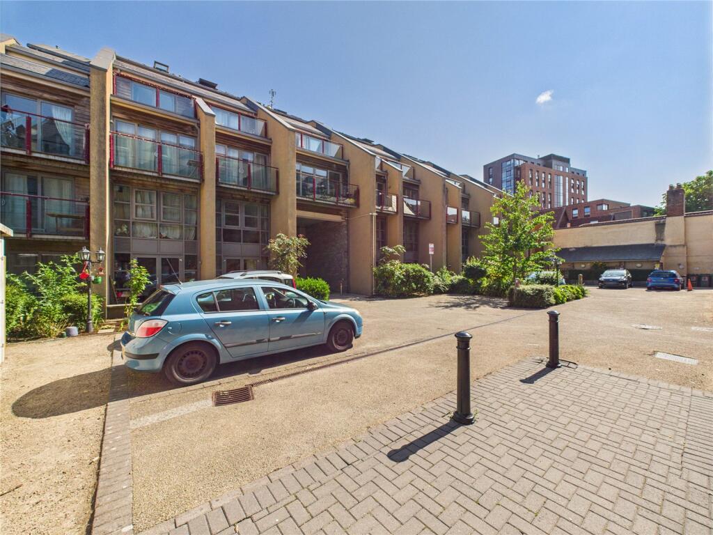Main image of property: Jacob Street, Bristol, BS2