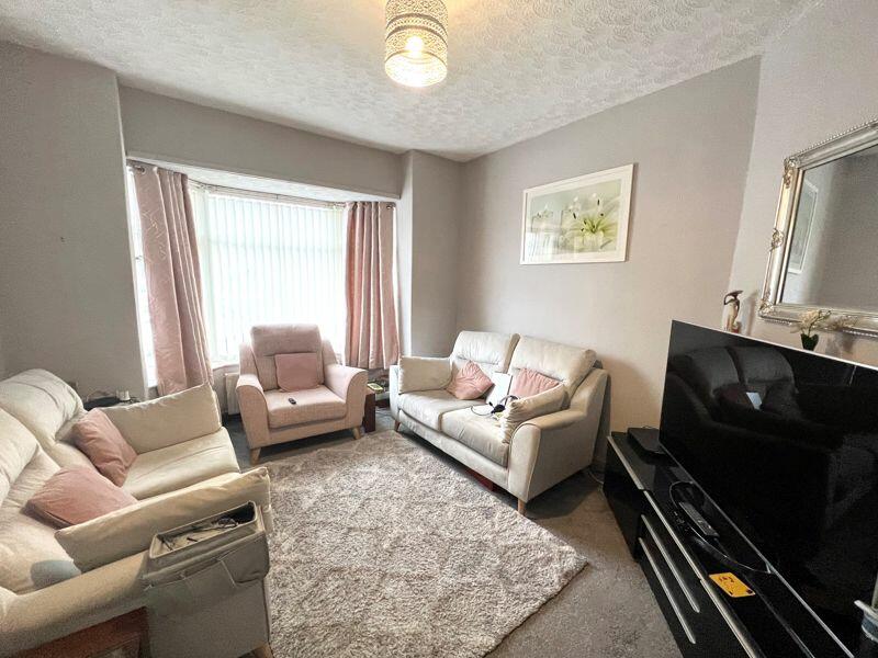 3 bedroom terraced house for rent in Mather Road, Manchester, M30