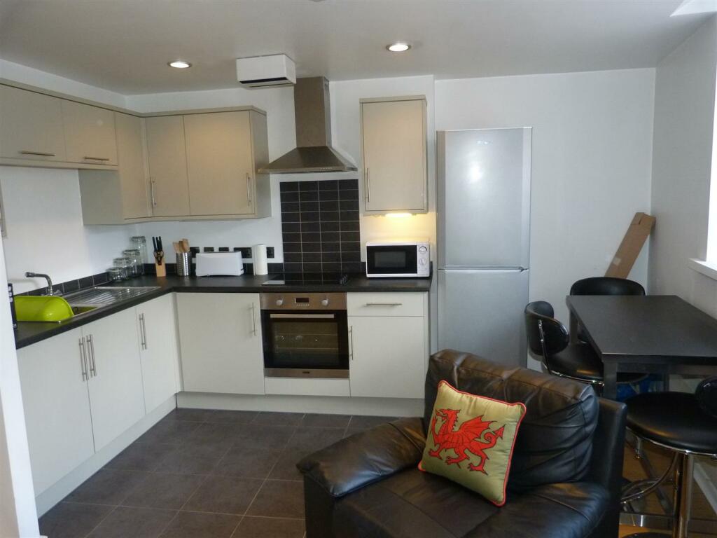 Additional property image - St Mary Street, Cardiff