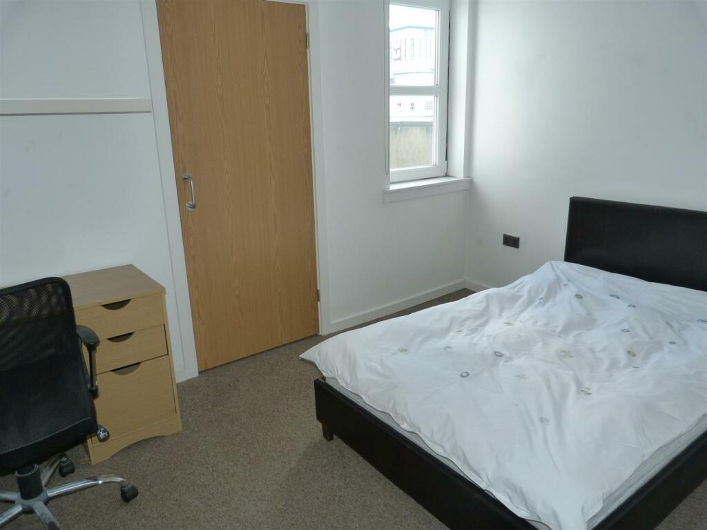 Additional property image - St Mary Street, Cardiff