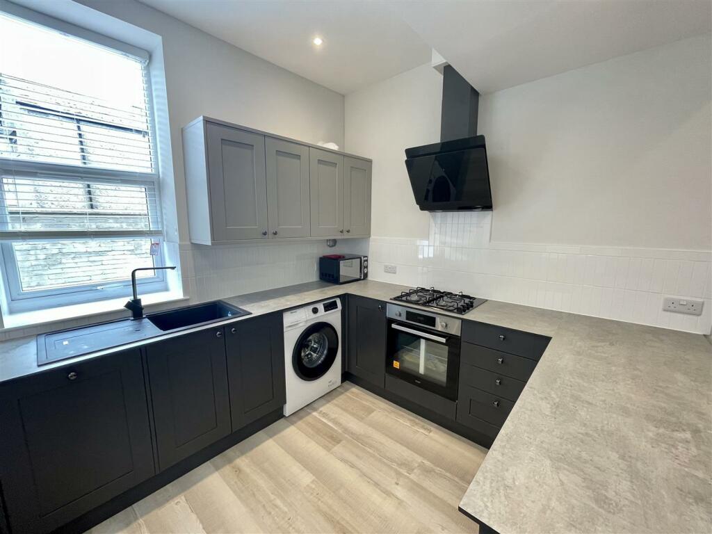 Main image of property: Howard Gardens, Adamsdown