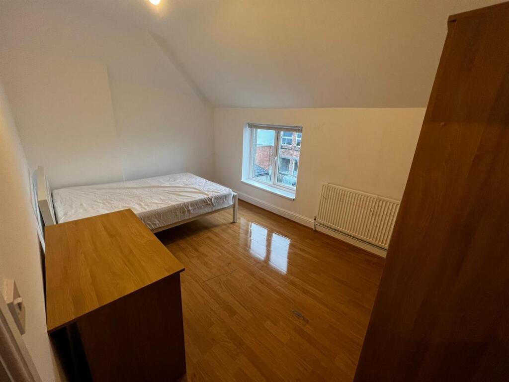 Additional property image - City Road, Cardiff