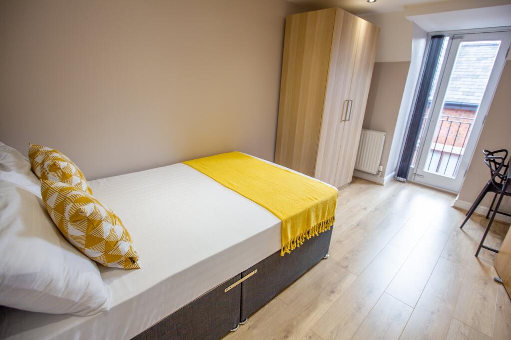 Main image of property: Markden Mews, L8 1TN,